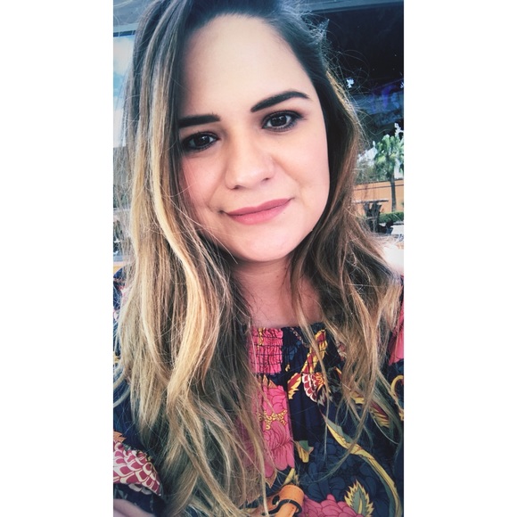 Meet your Posher, Priscilla - Picture 4 of 4